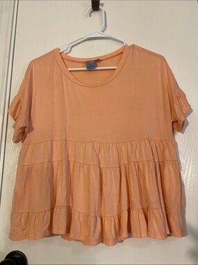 Tiered Ruffle Short-Sleeve Tunic in Peach